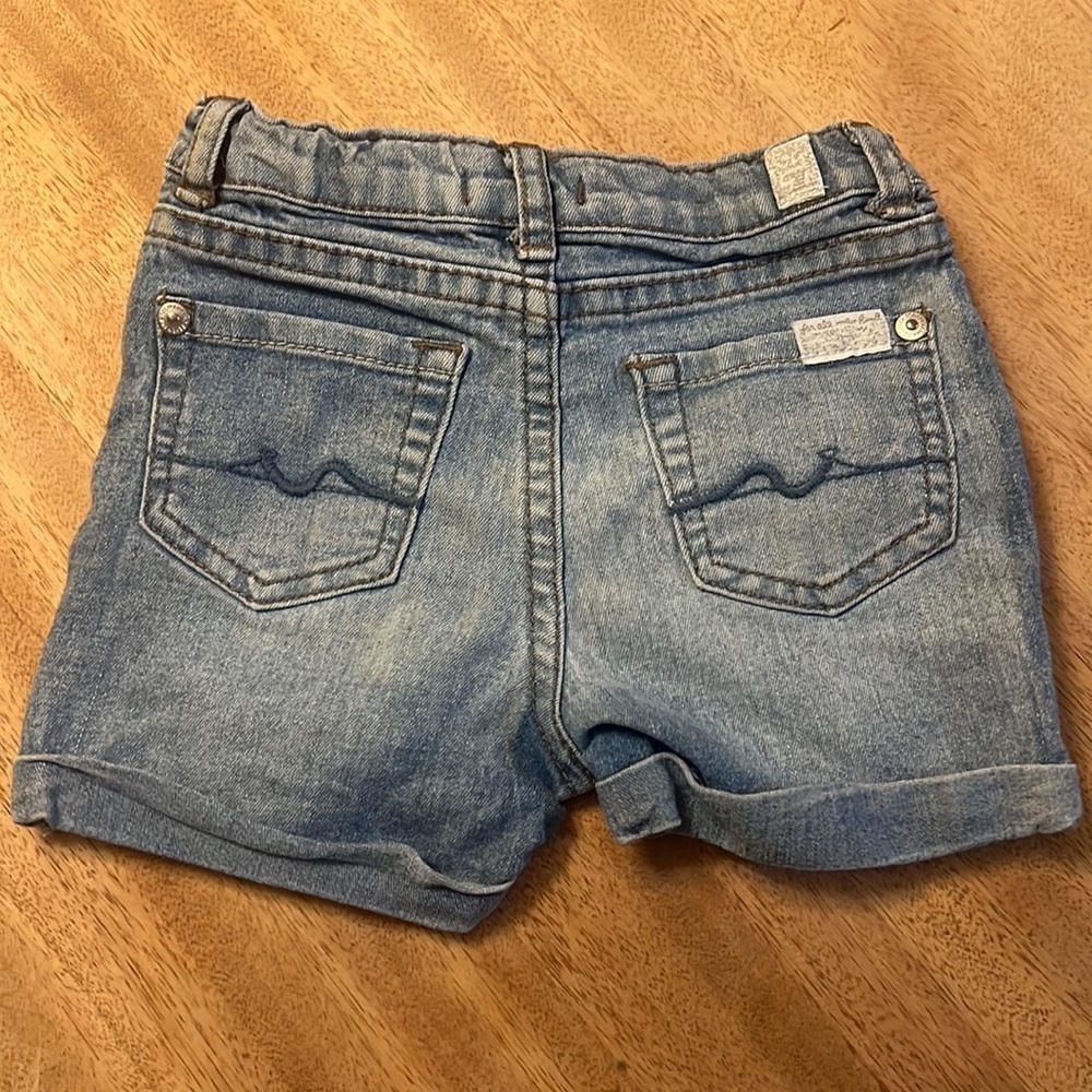 Bundle of 3 shorts - Picture 9 of 13